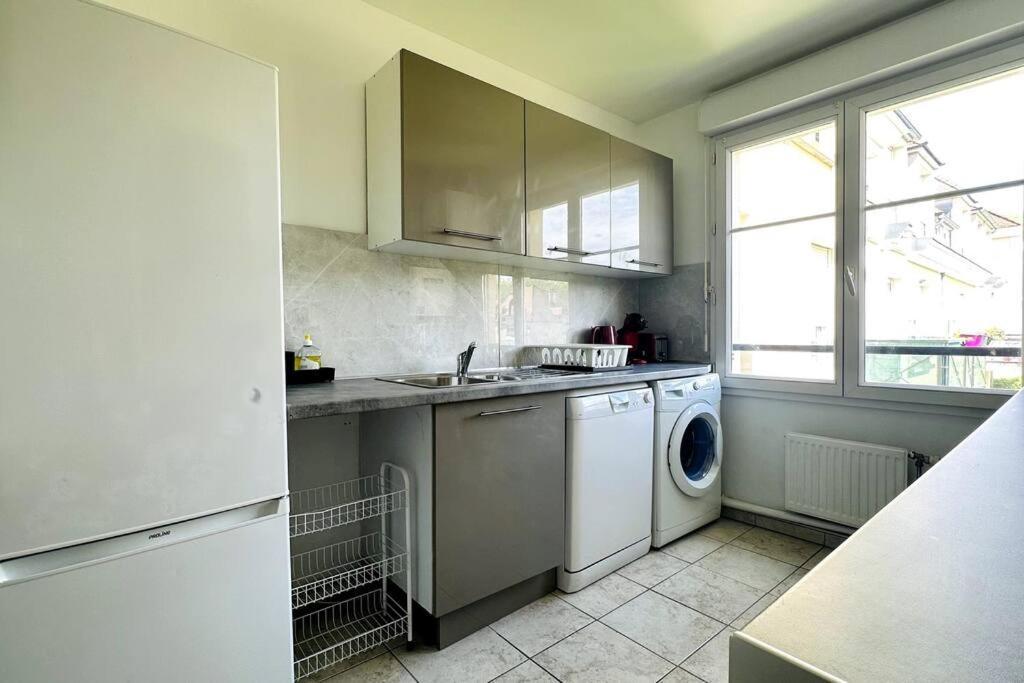 Apartment 3 Bedroomed Serris Val D'Europe Disneyland Paris Exteriör bild