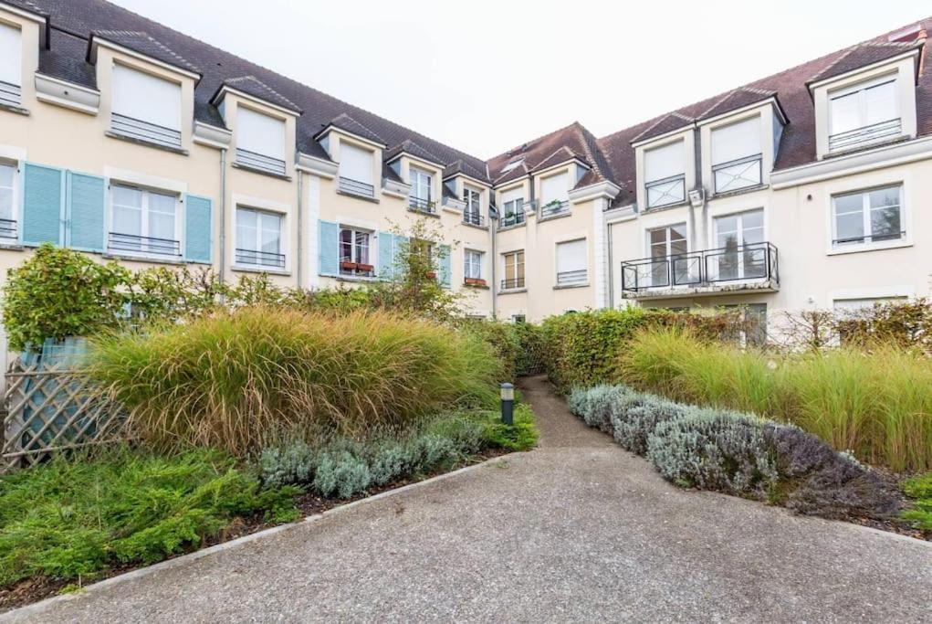 Apartment 3 Bedroomed Serris Val D'Europe Disneyland Paris Exteriör bild